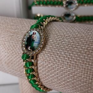 Unisex Macrame bracelet Green and Gold Jewelry